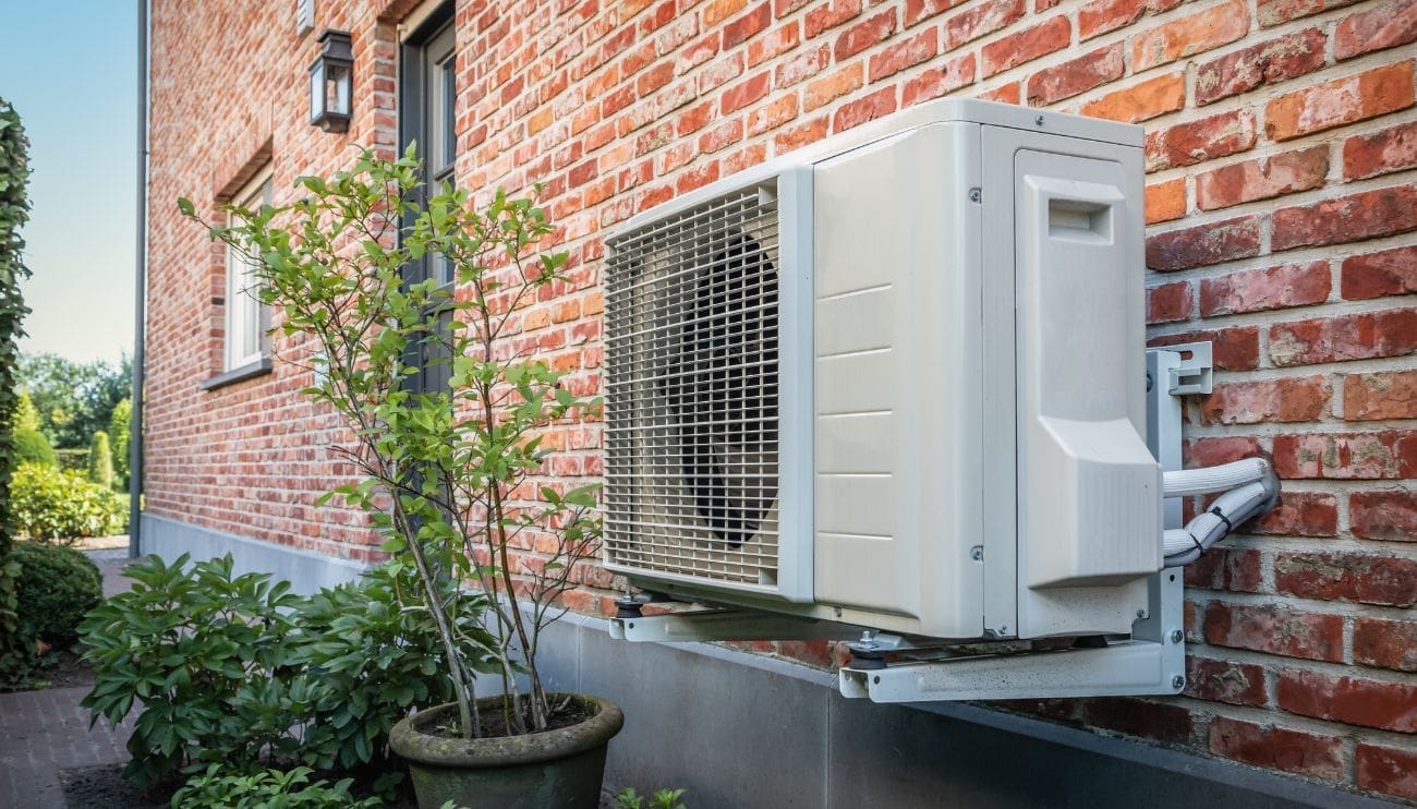 Heat pump attached at home - RA-ESG